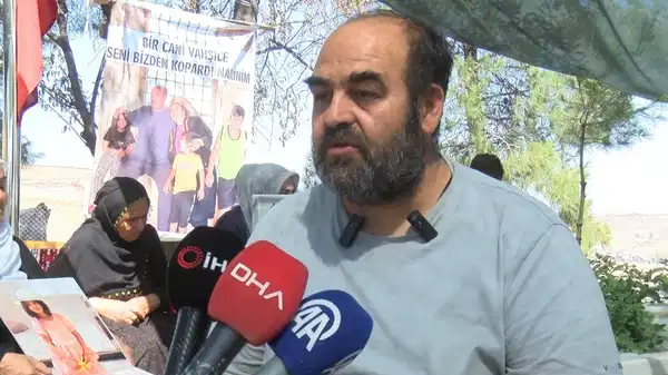 arif guran narini okula goturmem gerekirken mezari basinda oturuyoruz tQ9tZe5Q