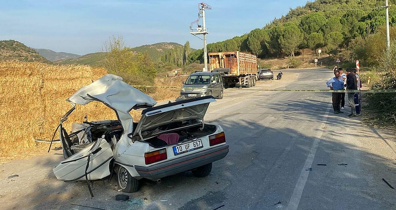 balikesir bigadicte otomobil takla atti PJejanMG