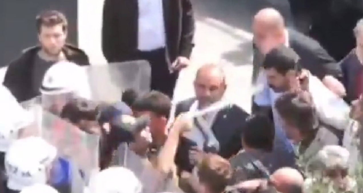 polis chpli milletvekiline yakin mesafeden gaz sikti goruntuler ortaya cikti XdCircwp