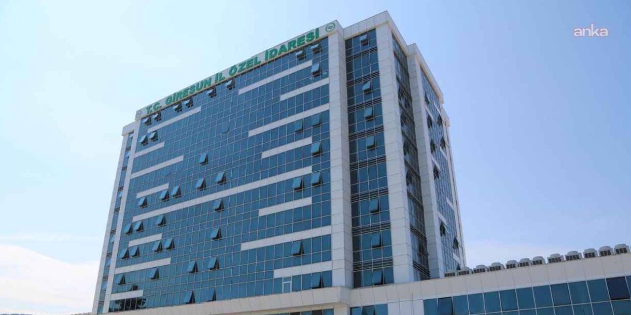 bir sinavda daha mulakat skandali birinciler elendi vekaleten yurutenler atandi qMU3NYQv.jpg