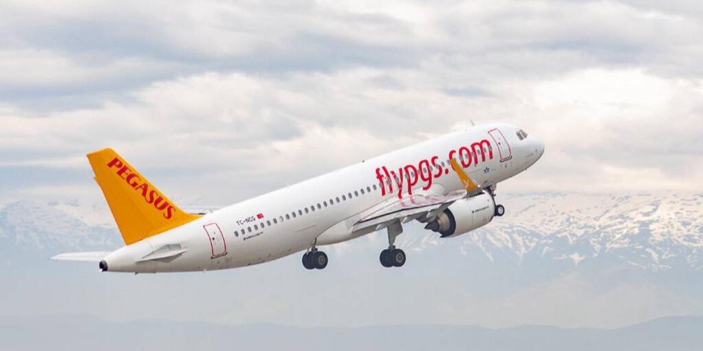 52-gunluk-bekleyis-sona-erdi-iranda-mahsur-kalan-turk-yolcu-ucagi-yurda-donebildi-6NjrIQEH